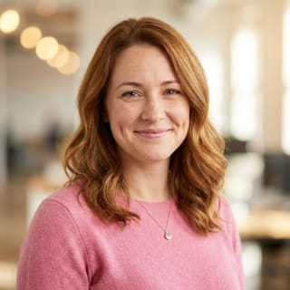Emily Watson, listed as Head of Customer Support at Tokium Swapode, in a profile image